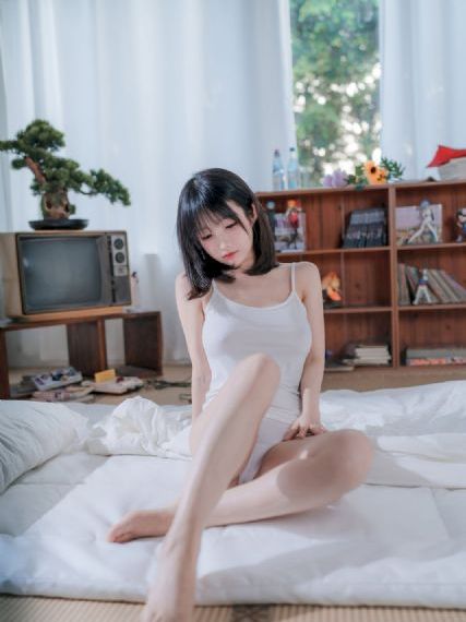 农夫色综合_剧情片高清完整版