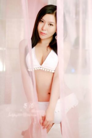 老头狠狠挺进小莹体内视频_HD免费观看
